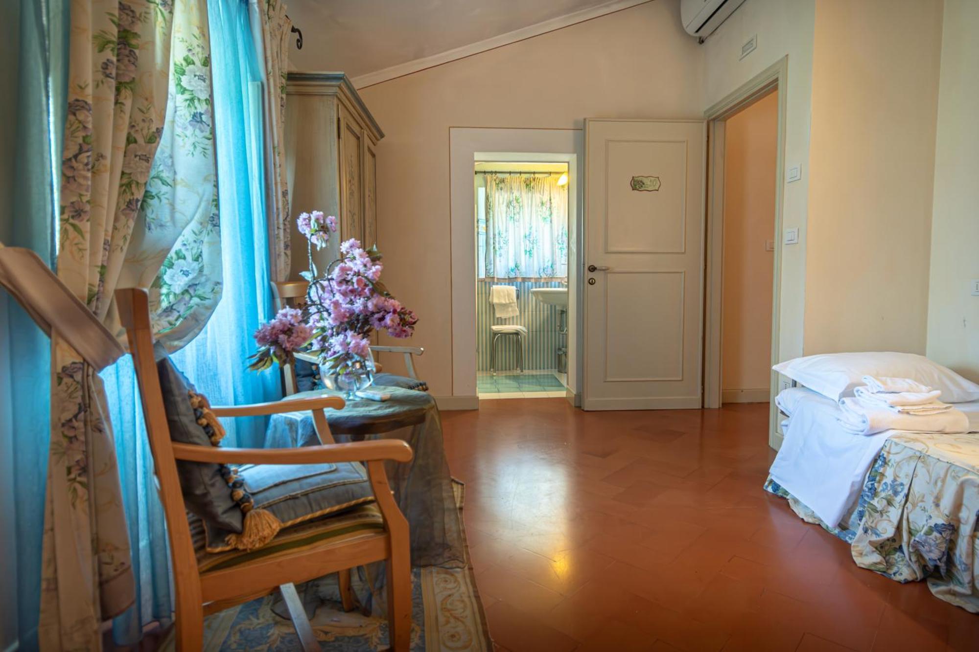 Resort E Spa San Crispino Asís Habitación foto