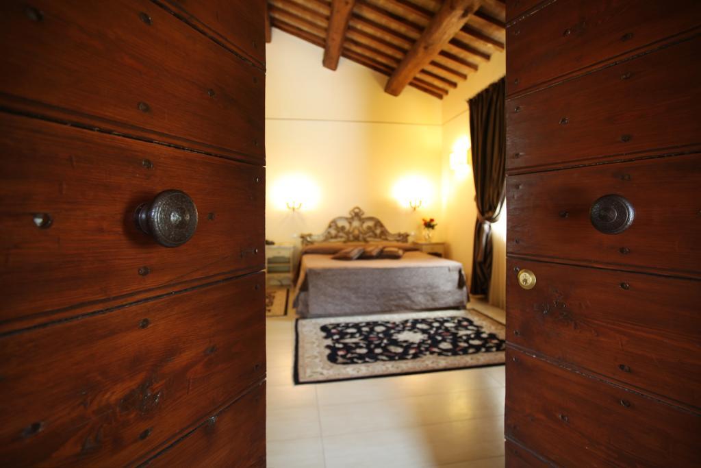 Resort E Spa San Crispino Asís Exterior foto